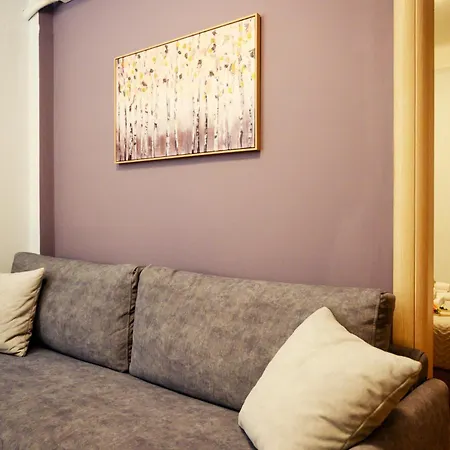Modern Downtown Flat By Golden H&r * 테살로니키